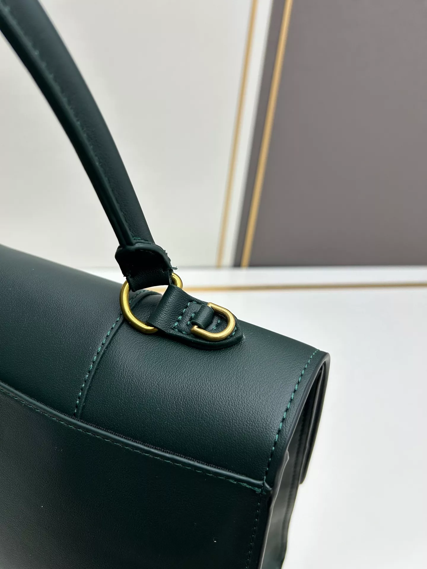 Balenciaga AAA Quality Shoulder Bags For Women Minimalist 6353