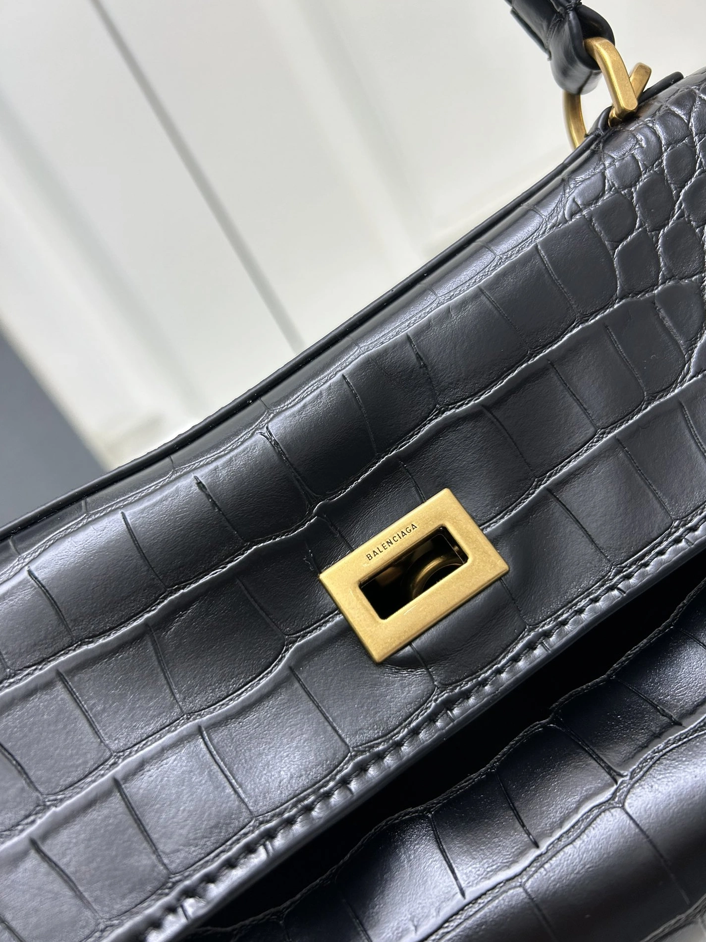 Balenciaga AAA Quality Shoulder Bags For Women ModernLook 6488