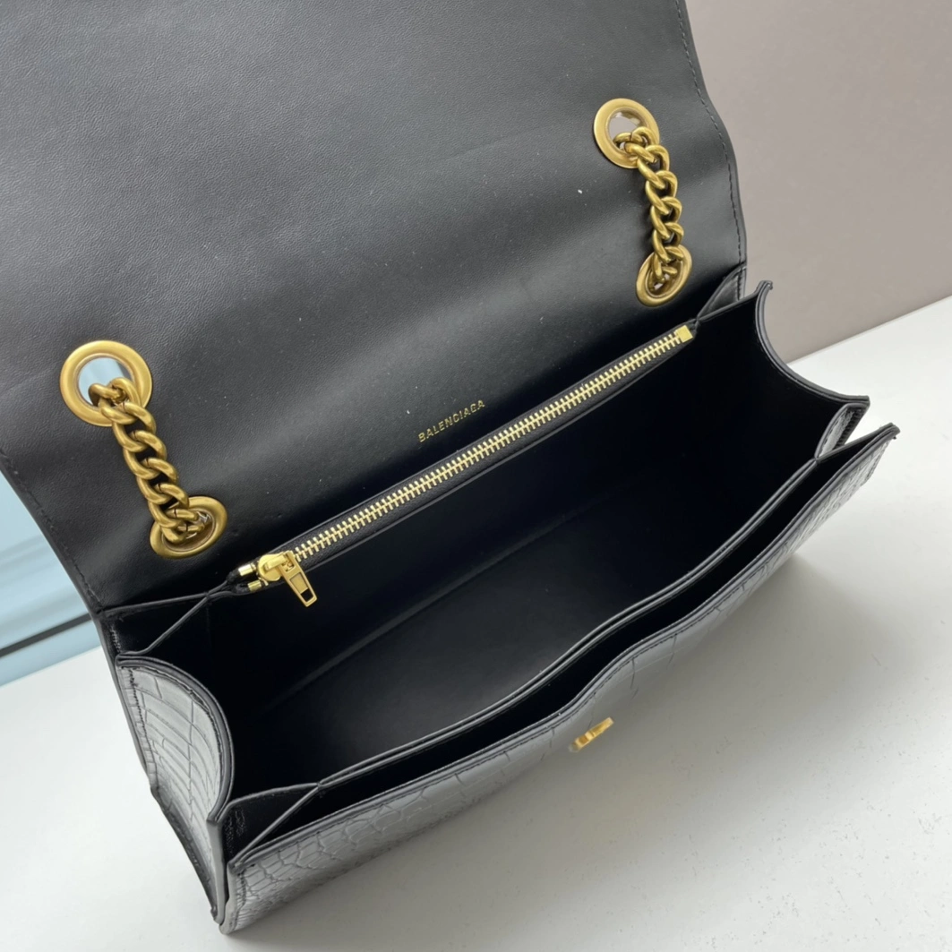 Balenciaga AAA Quality Shoulder Bags For Women ModernLook 9564