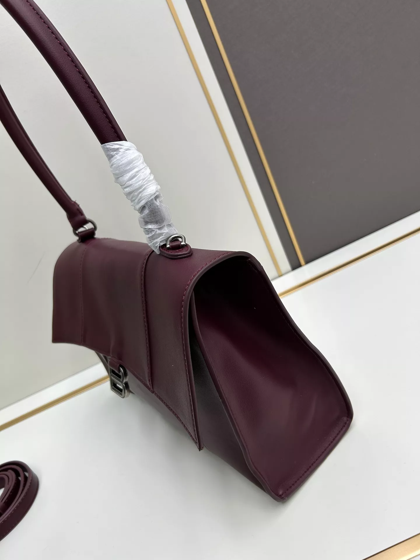 Balenciaga AAA Quality Shoulder Bags For Women Practical 6369