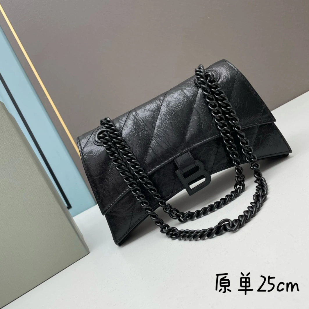 Balenciaga AAA Quality Shoulder Bags For Women Reliable 3149