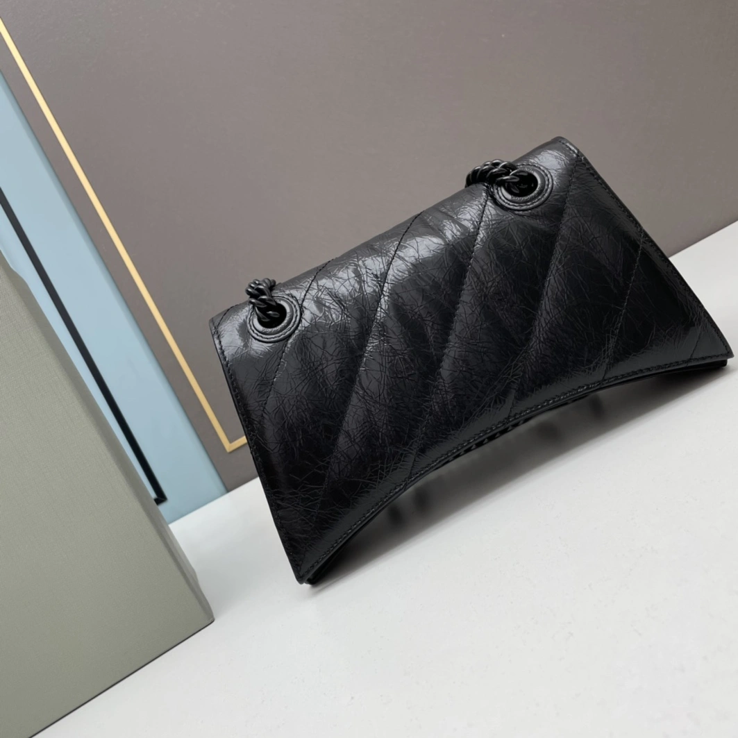 Balenciaga AAA Quality Shoulder Bags For Women Reliable 3149