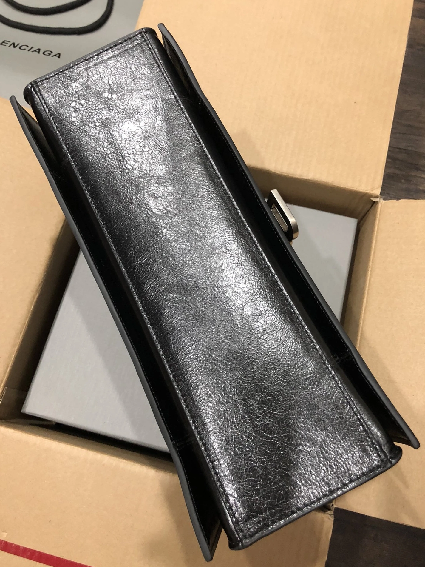 Balenciaga AAA Quality Shoulder Bags For Women Reliable 8145