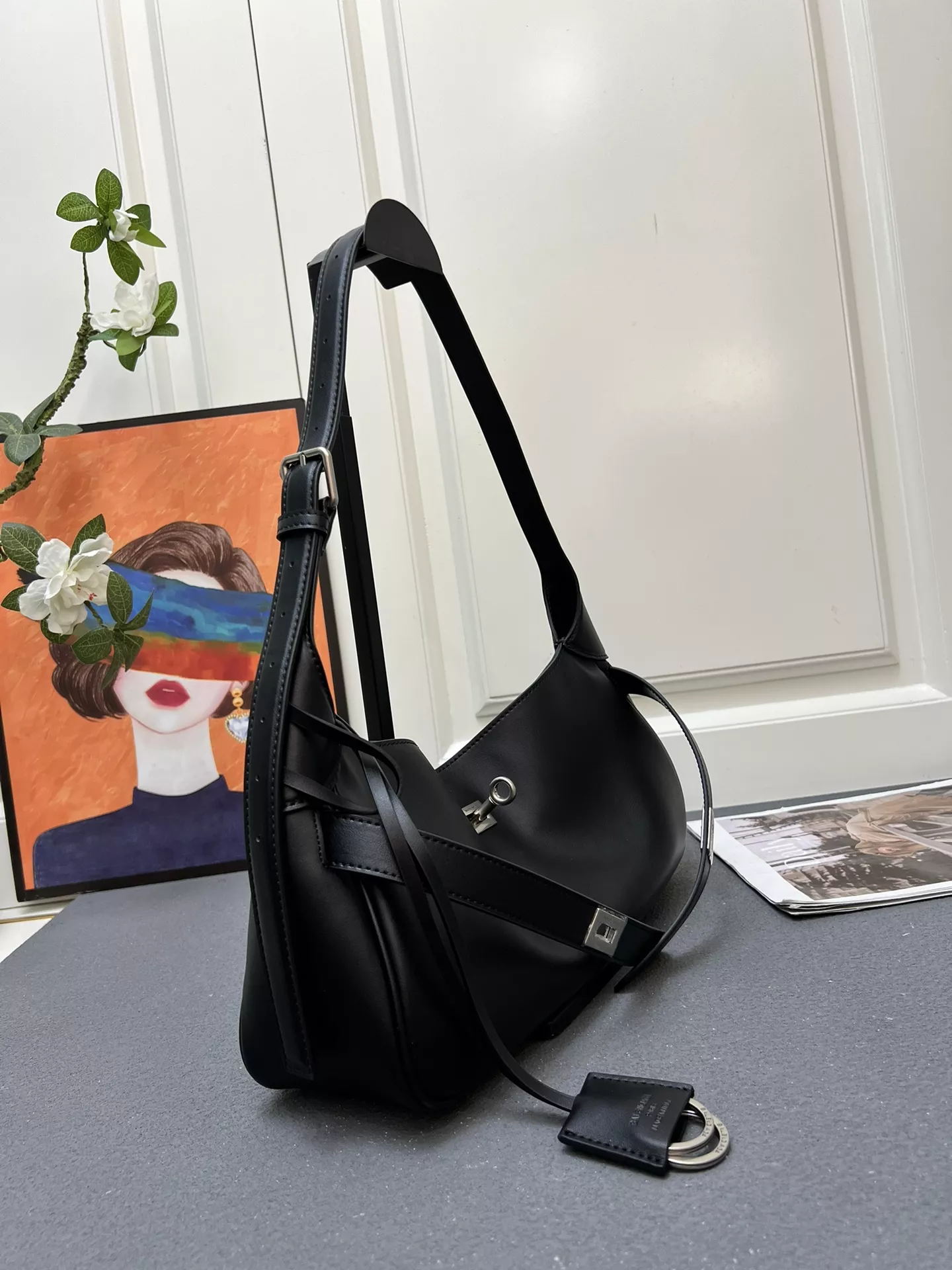 Balenciaga AAA Quality Shoulder Bags For Women Sophisticated 4404