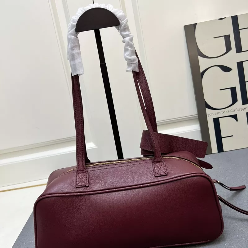 Balenciaga AAA Quality Shoulder Bags For Women SportInspired 7014