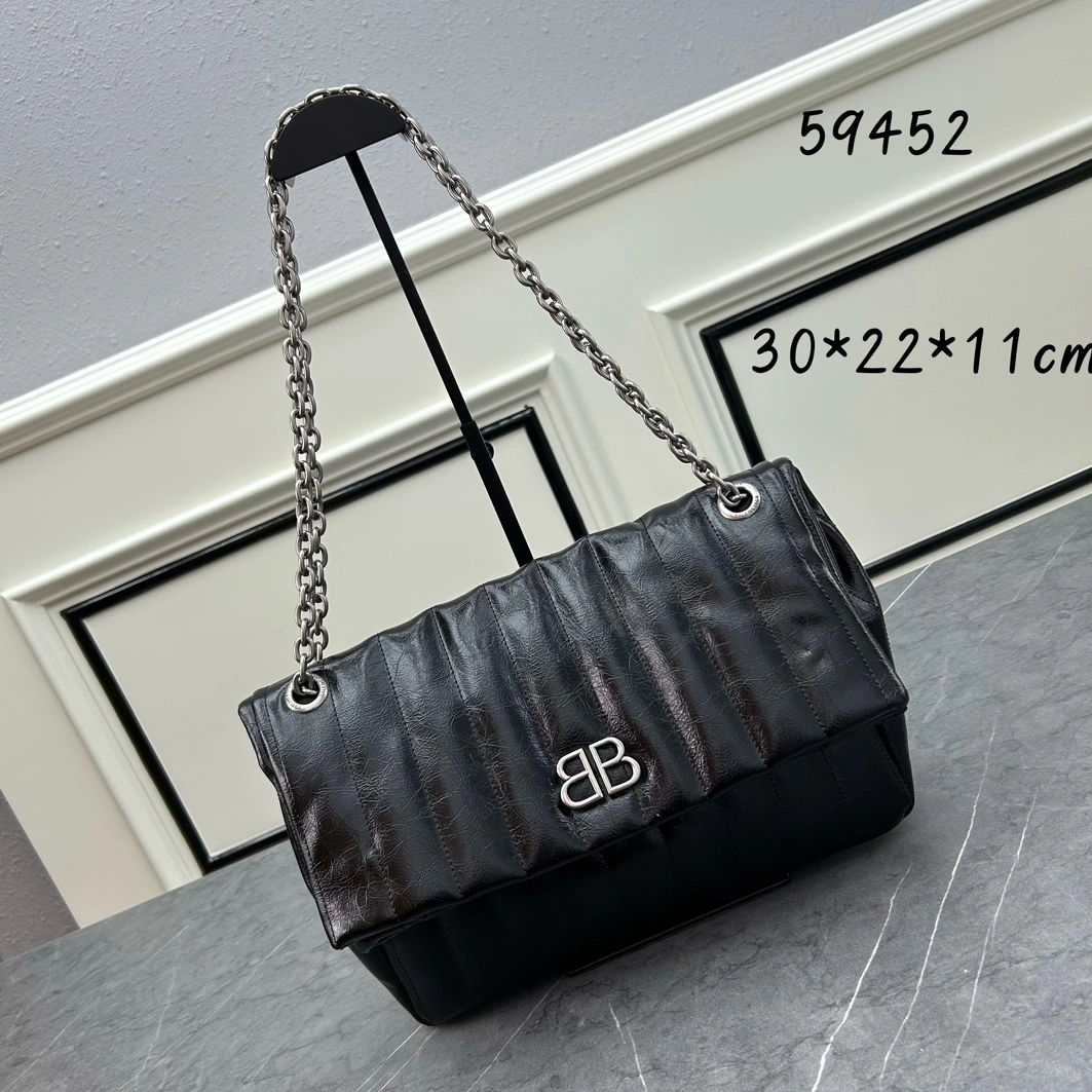 Balenciaga AAA Quality Shoulder Bags For Women StreetReady 5269