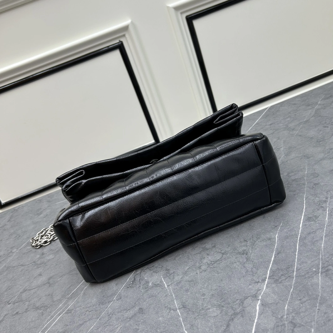 Balenciaga AAA Quality Shoulder Bags For Women StreetReady 5269