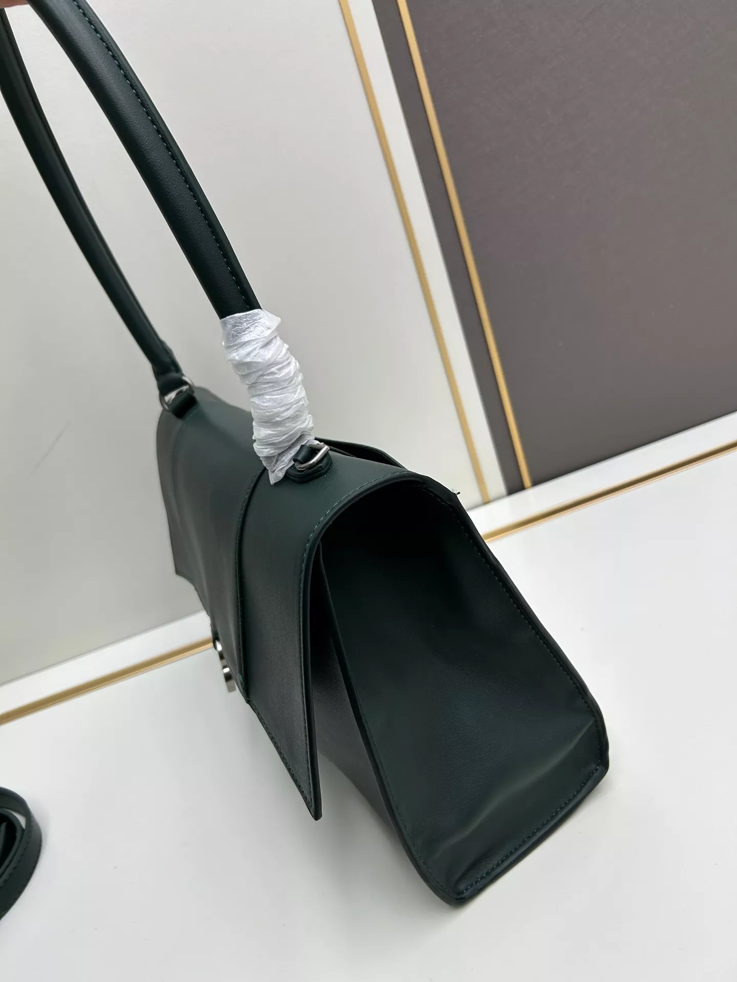 Balenciaga AAA Quality Shoulder Bags For Women TopPick 676