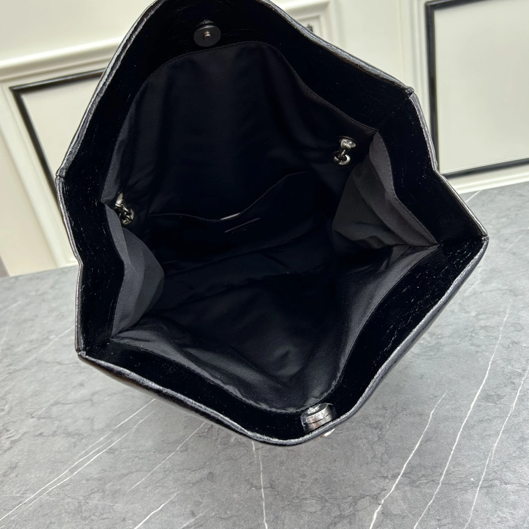 Balenciaga AAA Quality Shoulder Bags For Women Unique 1412