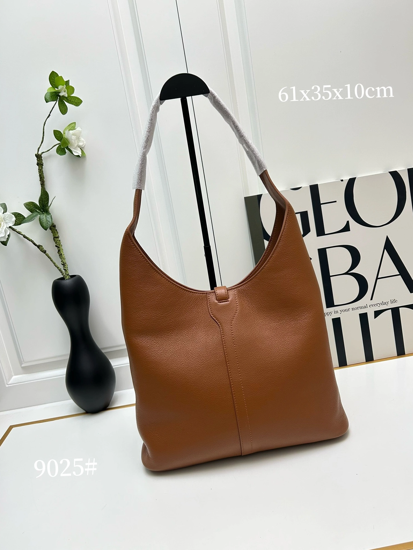 Balenciaga AAA Quality Shoulder Bags For Women Versatile 661