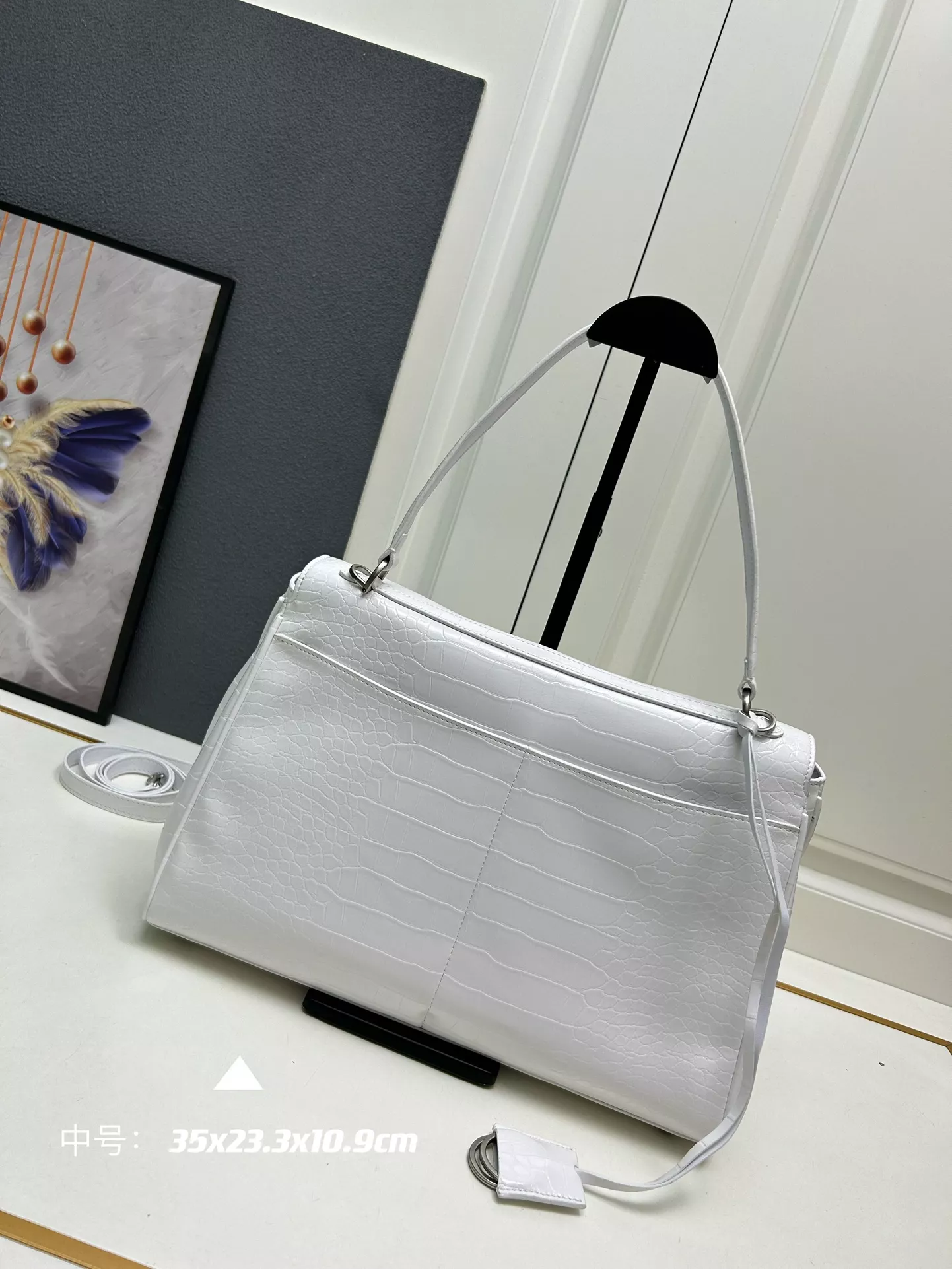 Balenciaga AAA Quality Shoulder Bags For Women WellDesigned 2962