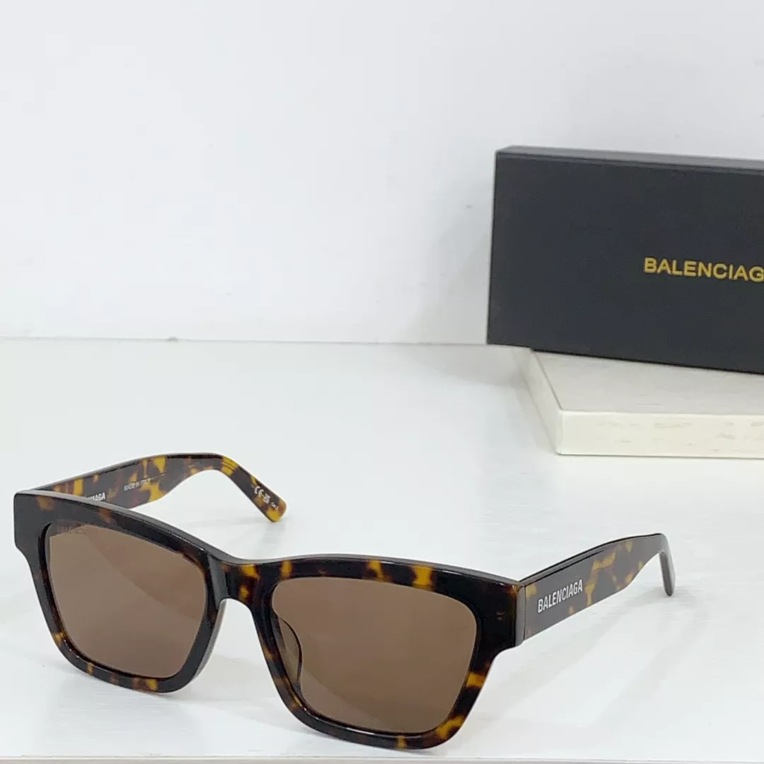 Balenciaga AAA Quality Sunglasses BestValue 6710