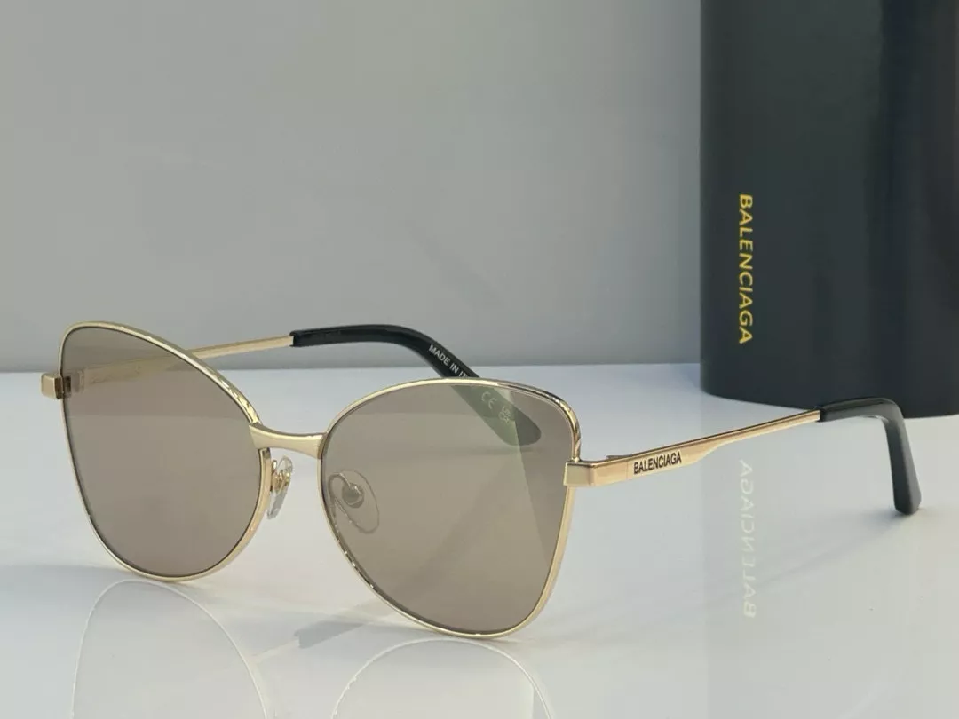 Balenciaga AAA Quality Sunglasses Breathable 8085