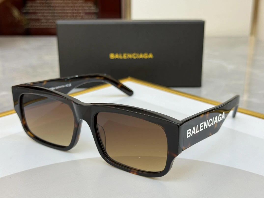 Balenciaga AAA Quality Sunglasses Bright 2966