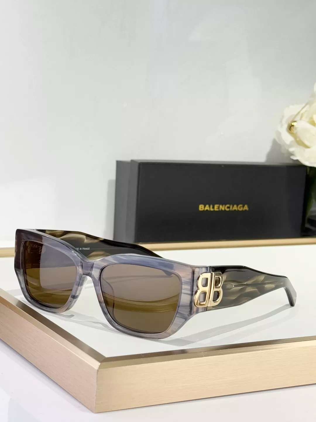 Balenciaga AAA Quality Sunglasses Durable 1229