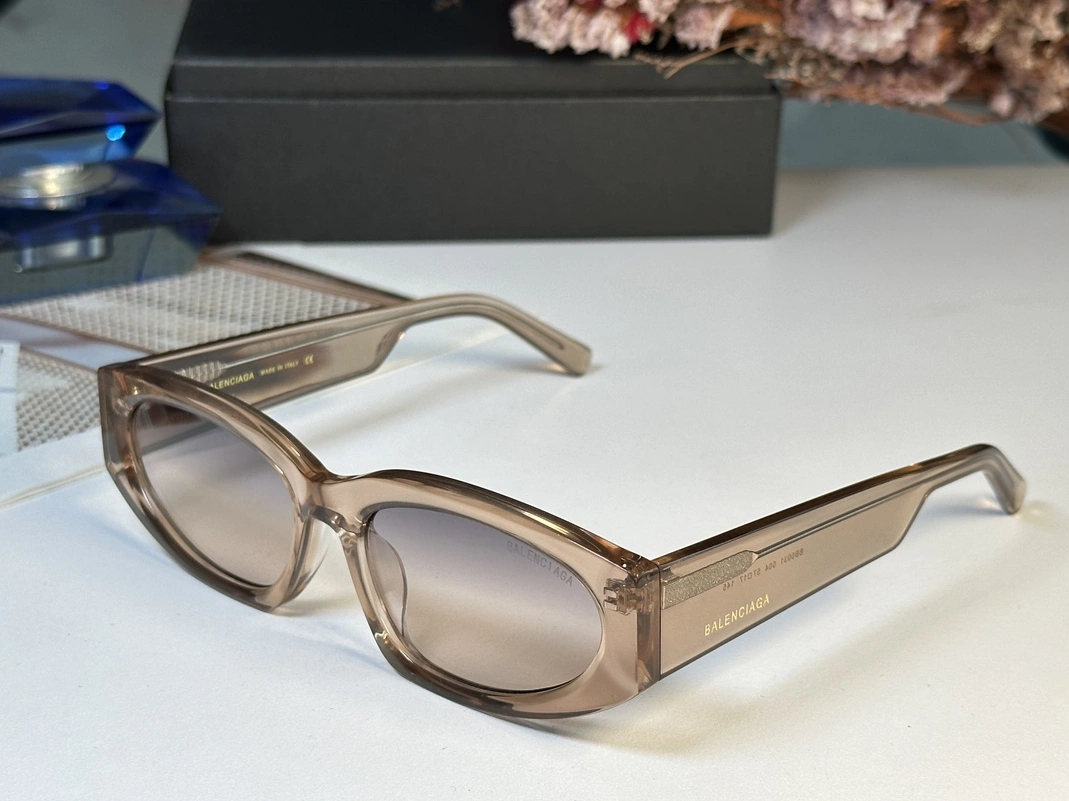 Balenciaga AAA Quality Sunglasses EasyMatch 2878