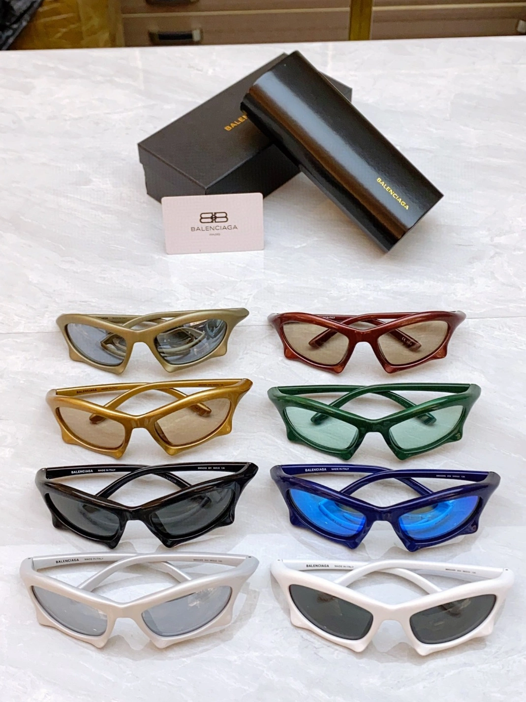 Balenciaga AAA Quality Sunglasses Efficient 525