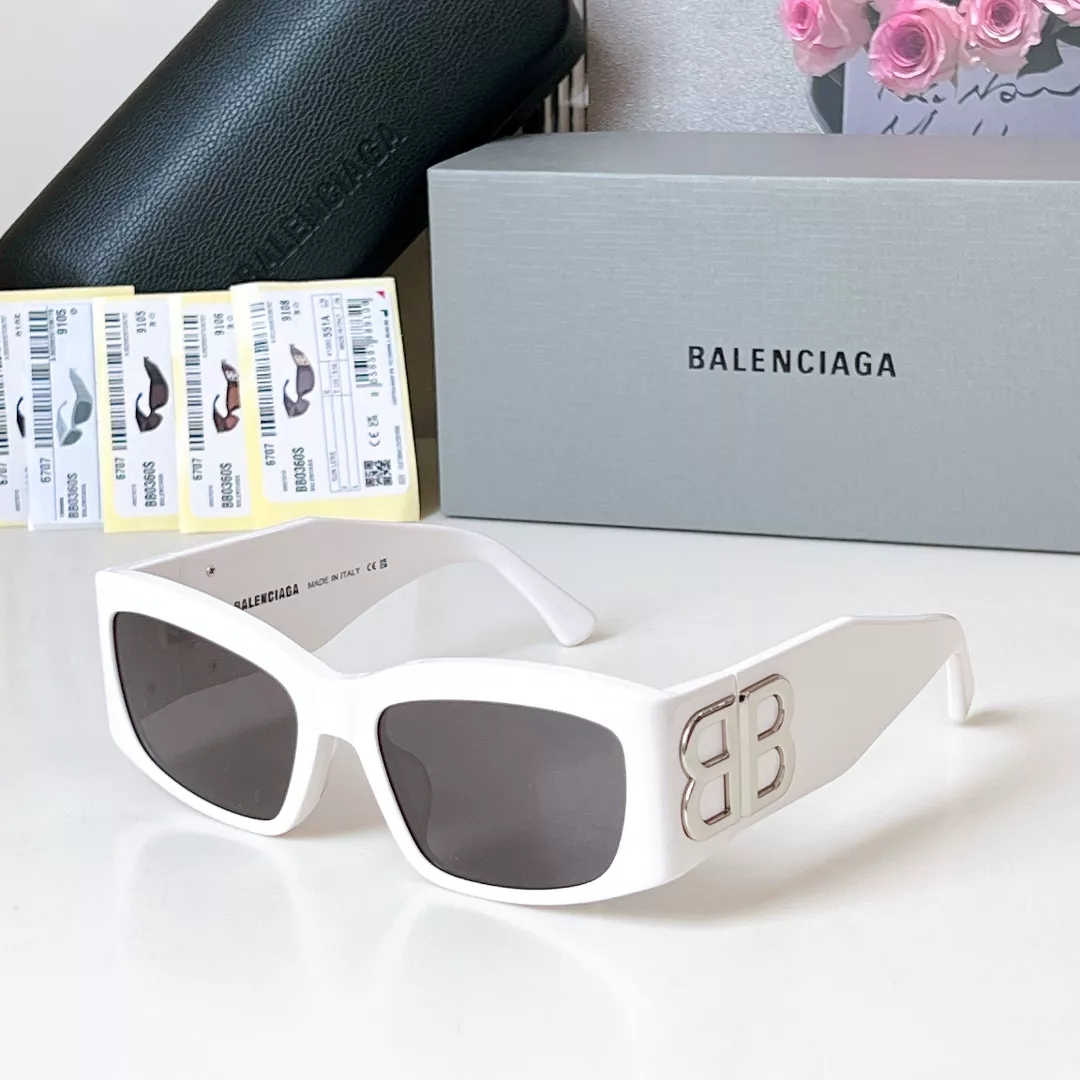 Balenciaga AAA Quality Sunglasses Flexible 5033