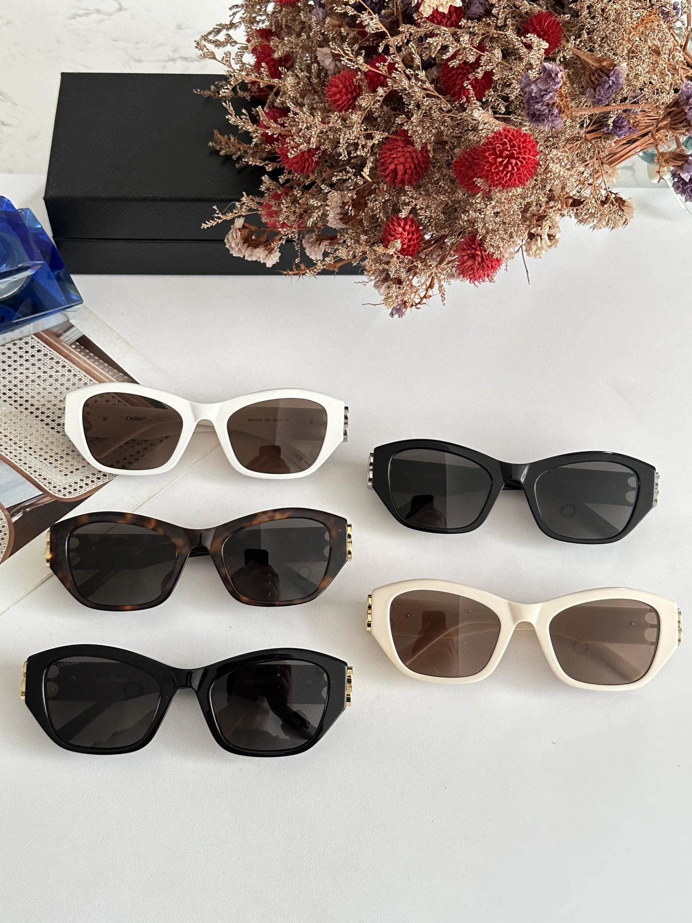 Balenciaga AAA Quality Sunglasses Functional 6131