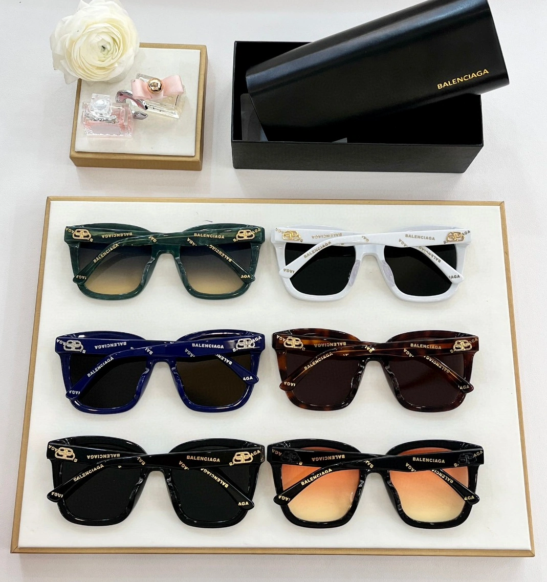 Balenciaga AAA Quality Sunglasses Resilient 7966