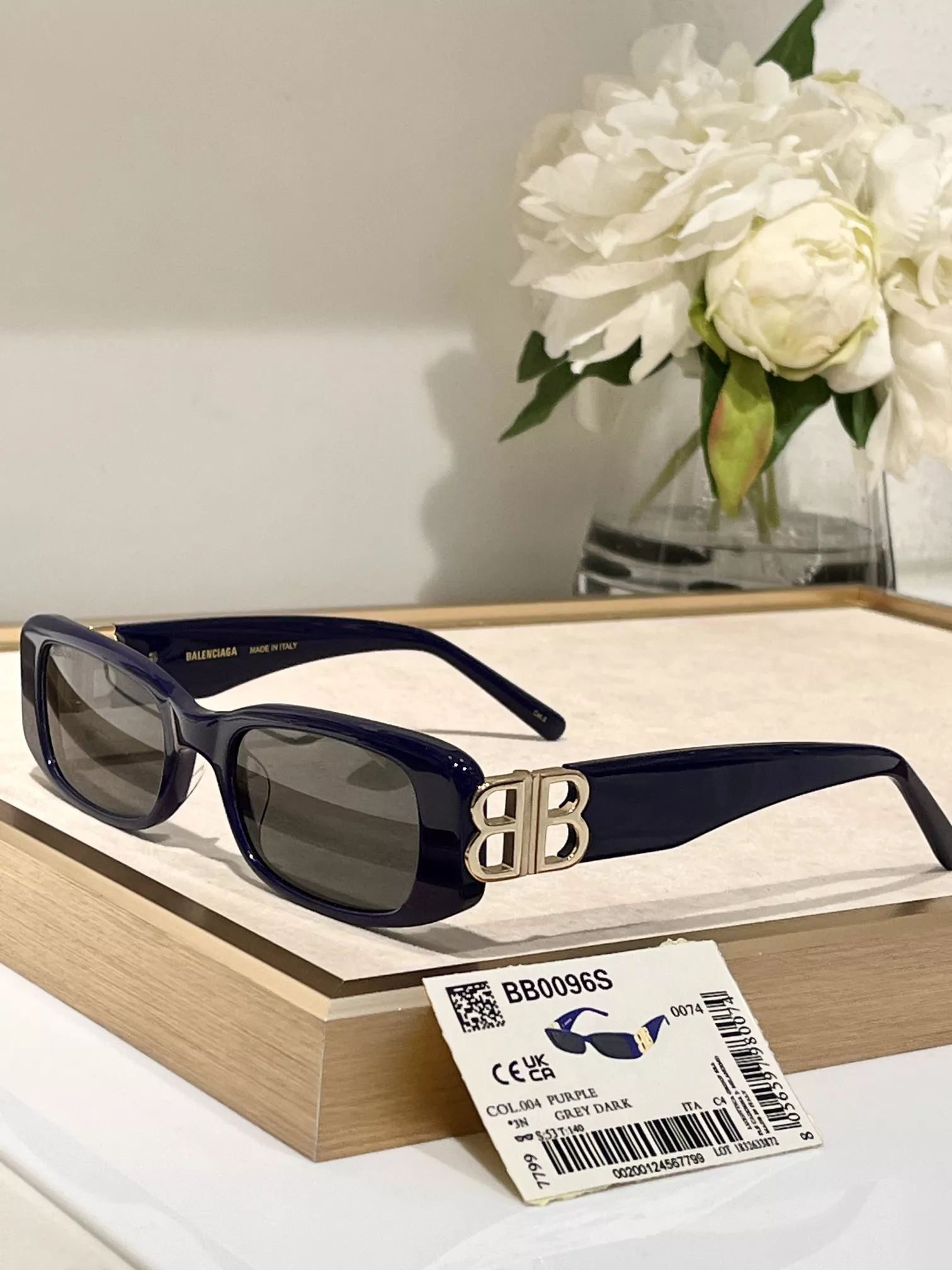Balenciaga AAA Quality Sunglasses StreetReady 4162