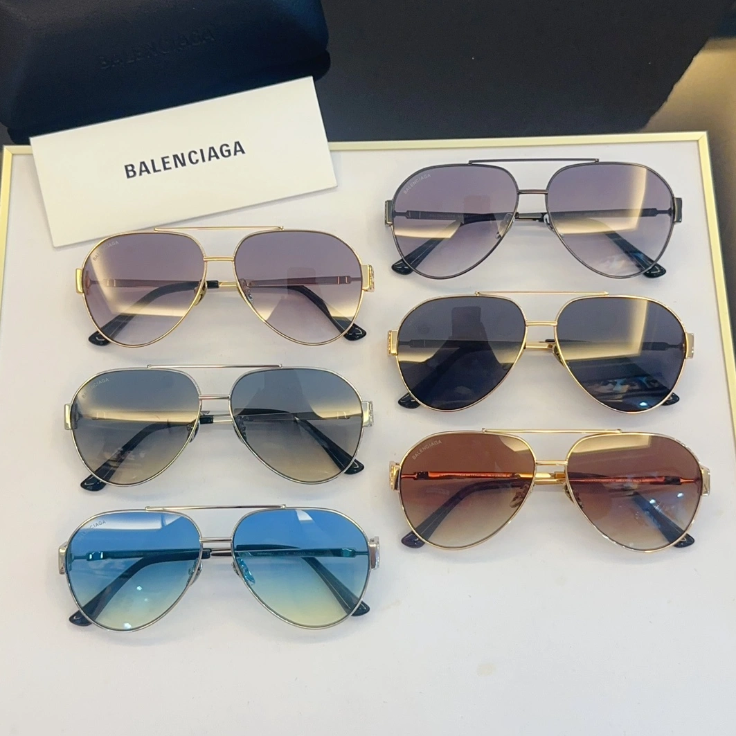Balenciaga AAA Quality Sunglasses Stylish 5739