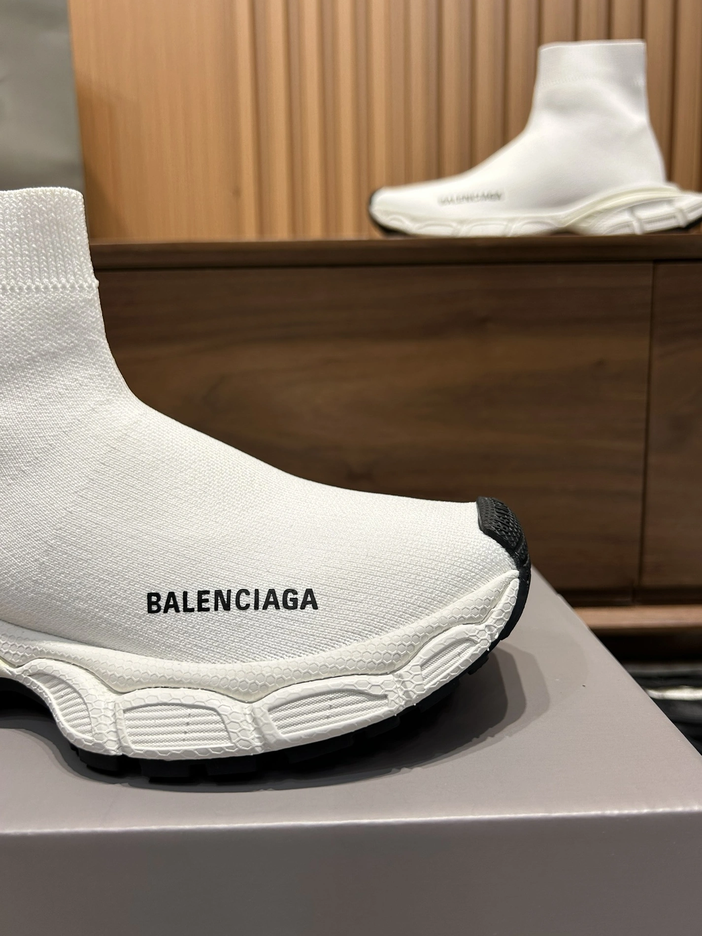 Balenciaga Boots For Women Comfortable 1044