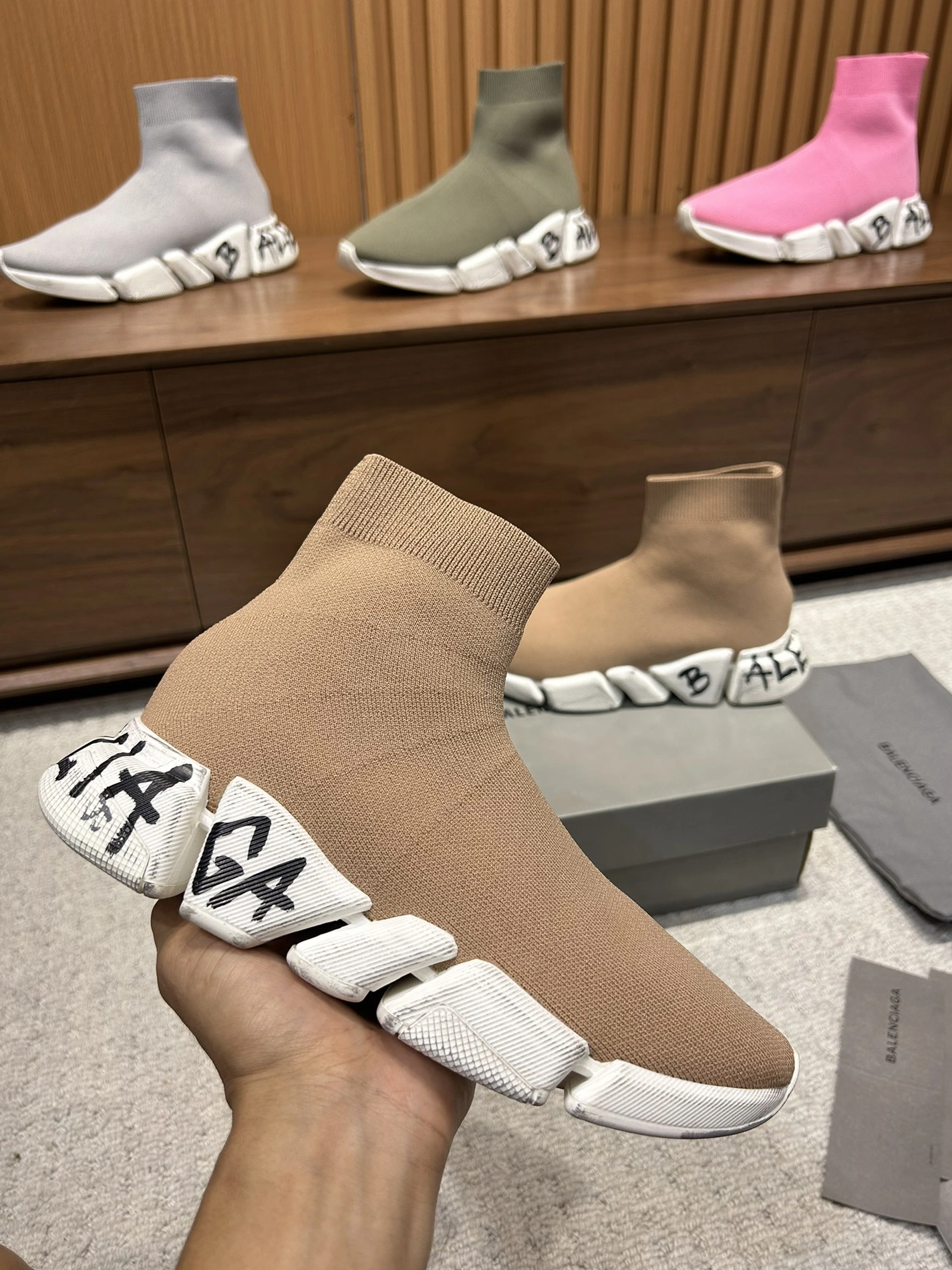 Balenciaga Boots For Women EasyMatch 5647