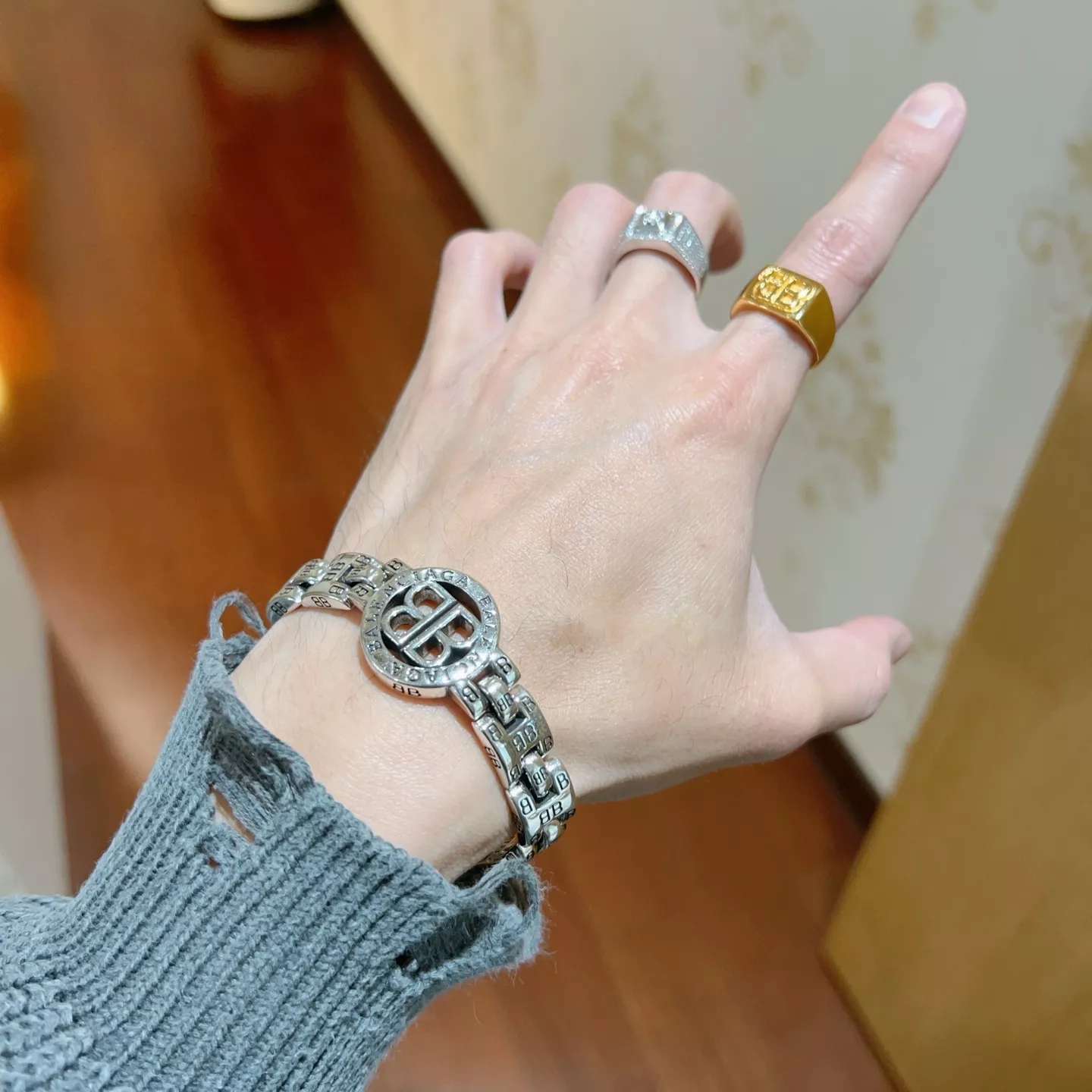 Balenciaga Bracelets For Men Soft 7937