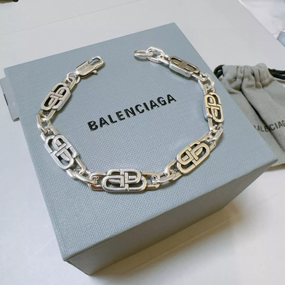 Balenciaga Bracelets Popular 6322