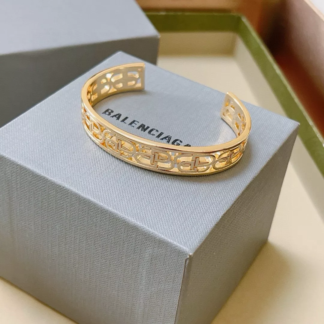 Balenciaga Bracelets Soft 1817