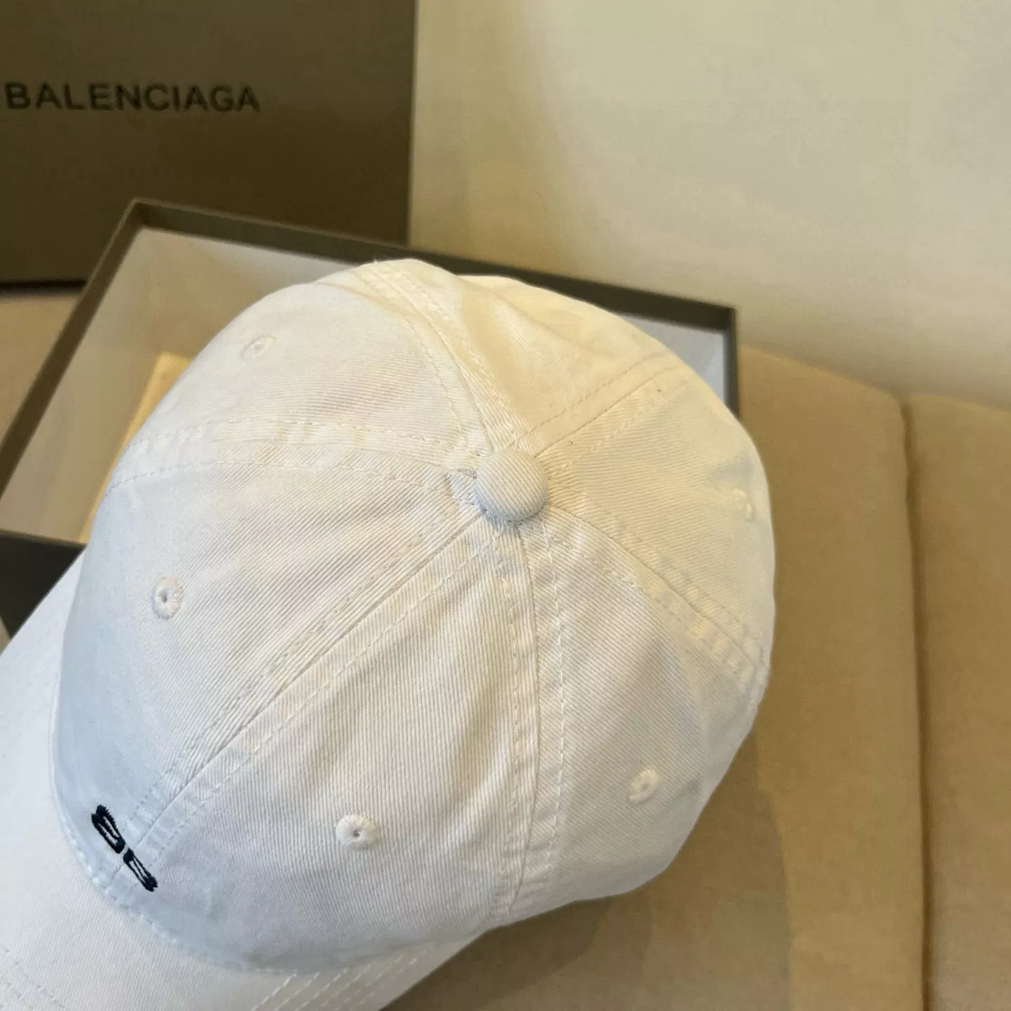 Balenciaga Caps Affordable 9631