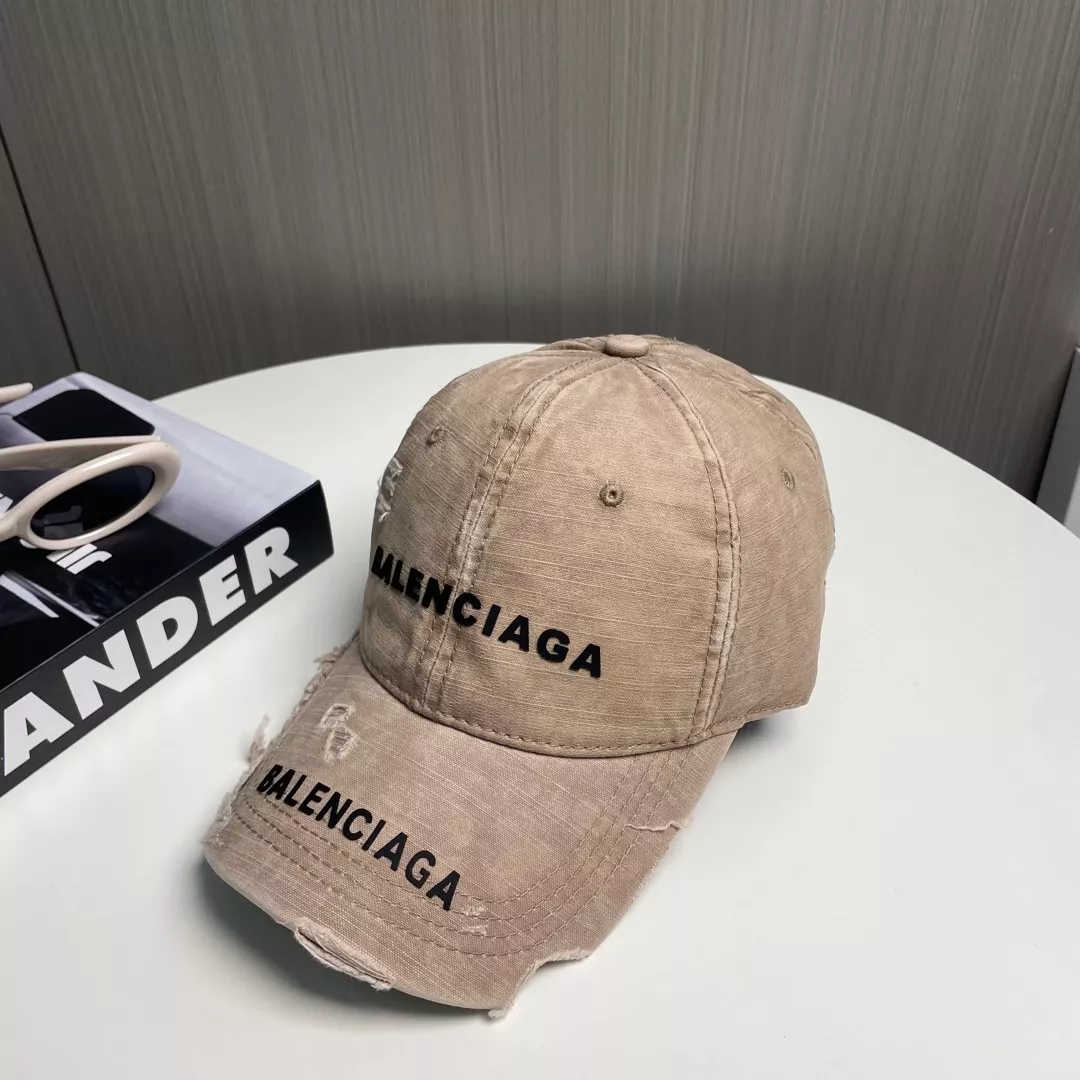 Balenciaga Caps Breathable 3095