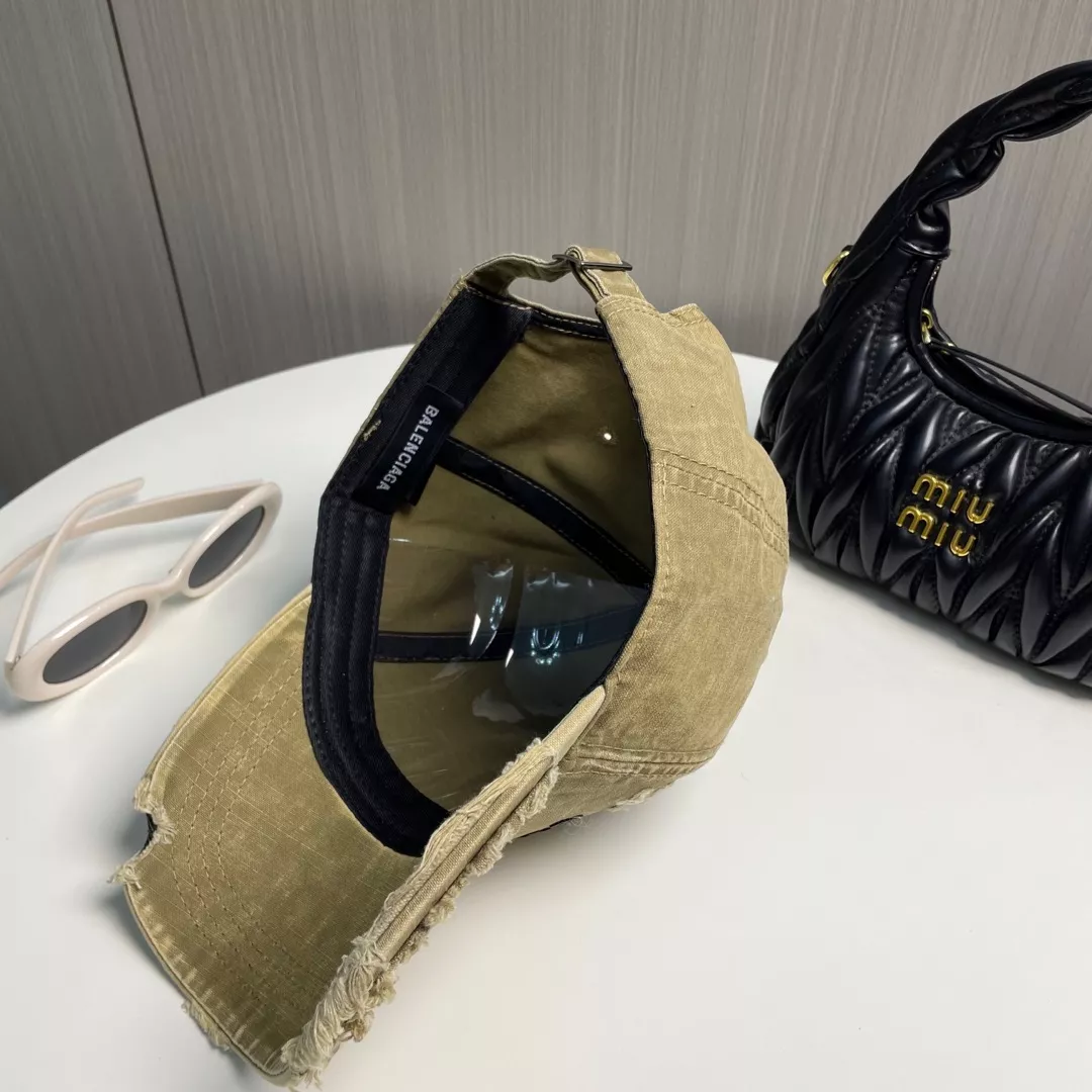 Balenciaga Caps Classic 1874