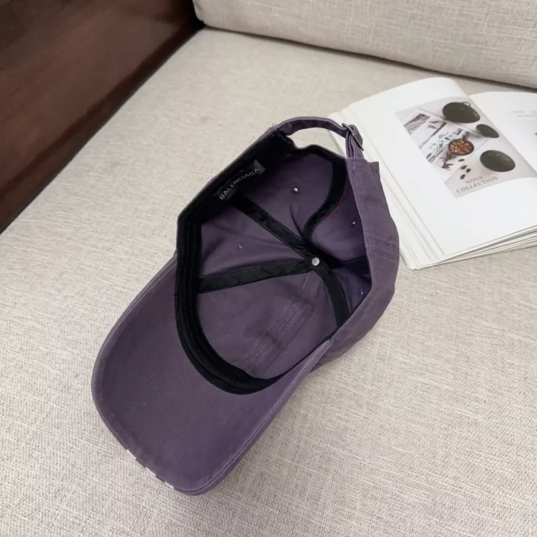 Balenciaga Caps Classic 9996