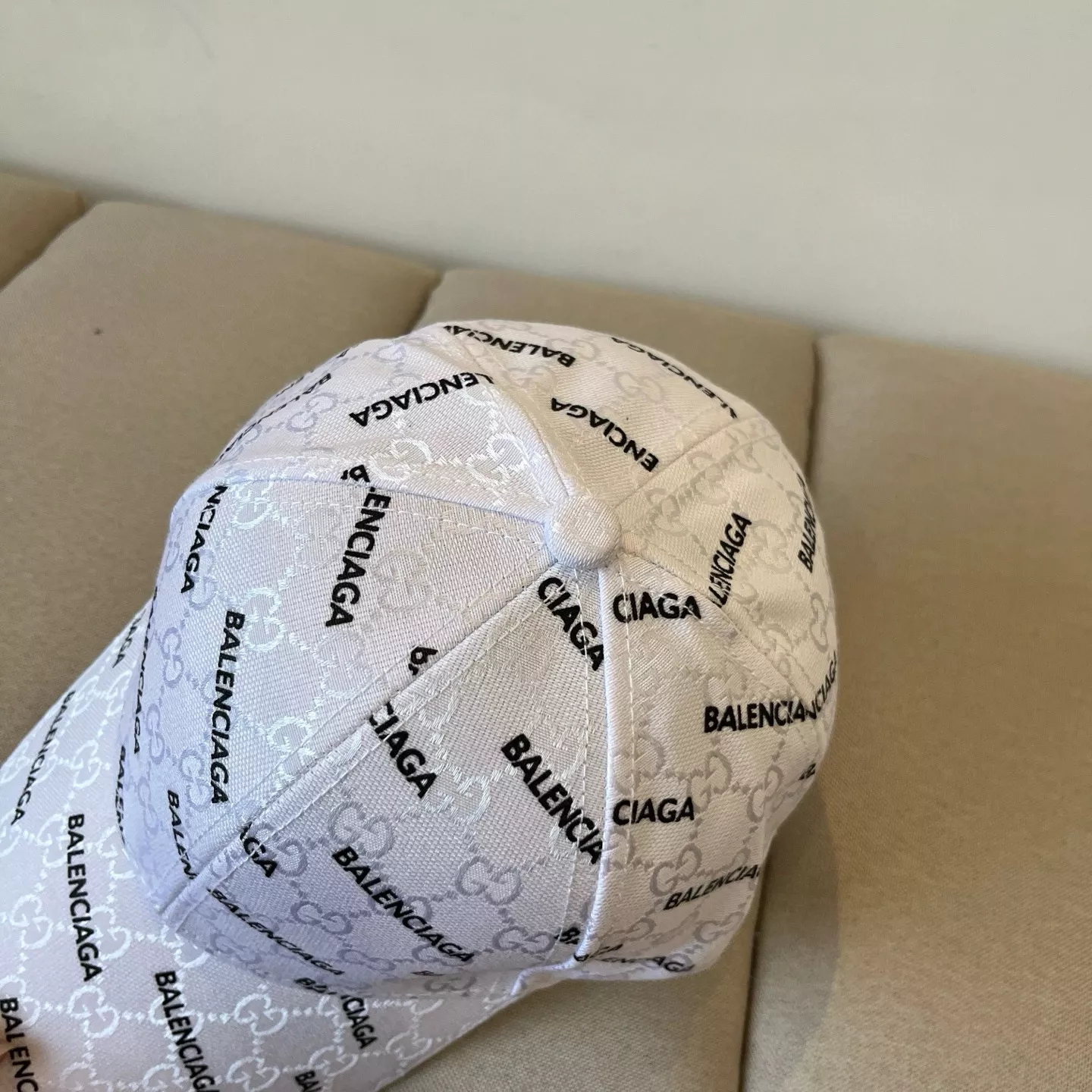 Balenciaga Caps Comfortable 122