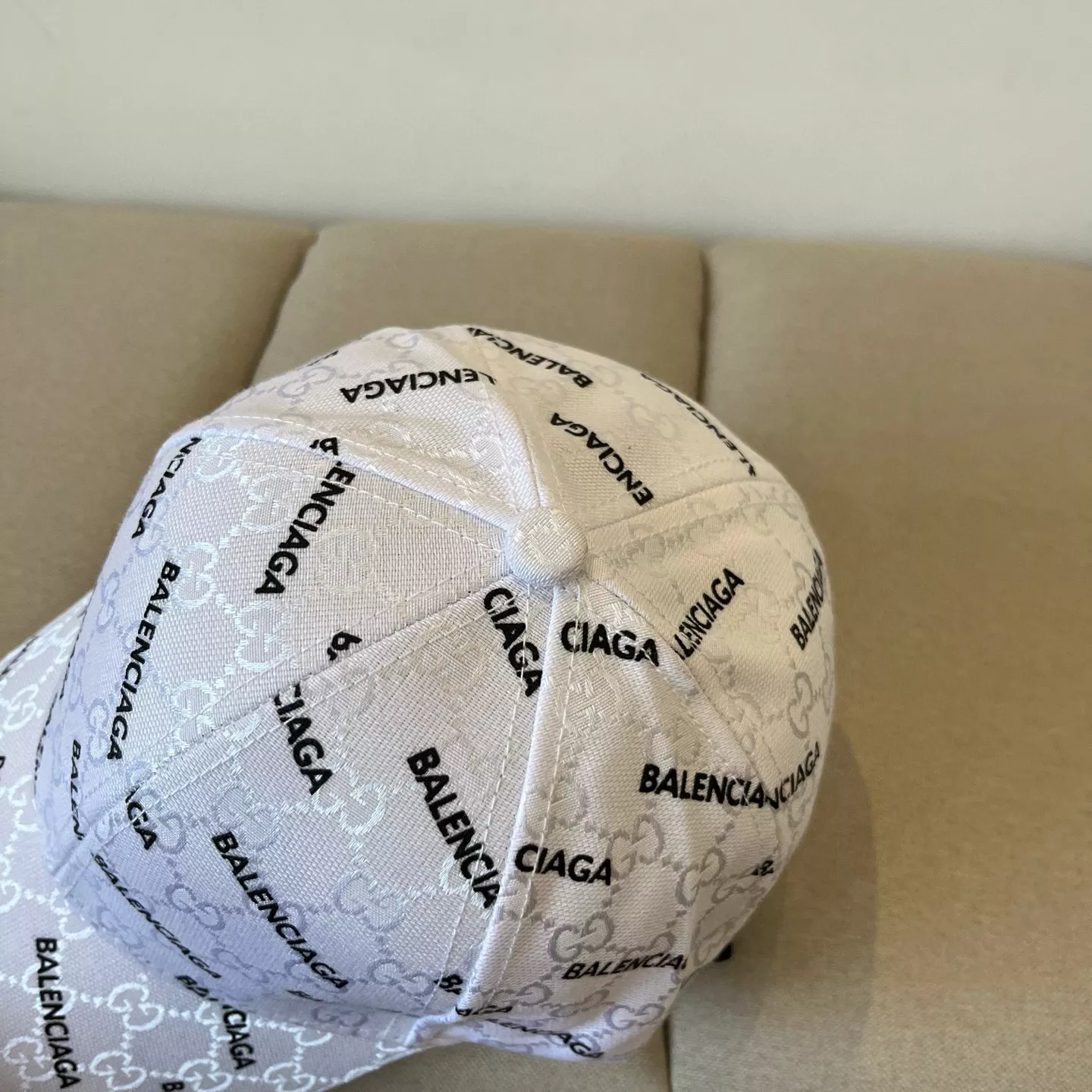 Balenciaga Caps Comfortable 122