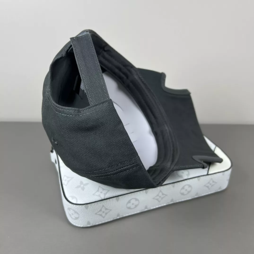 Balenciaga Caps Comfortable 5035