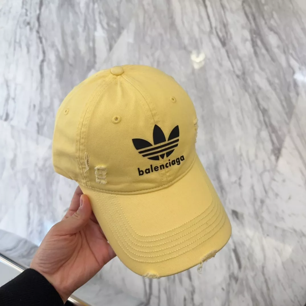 Balenciaga Caps Cozy 4848