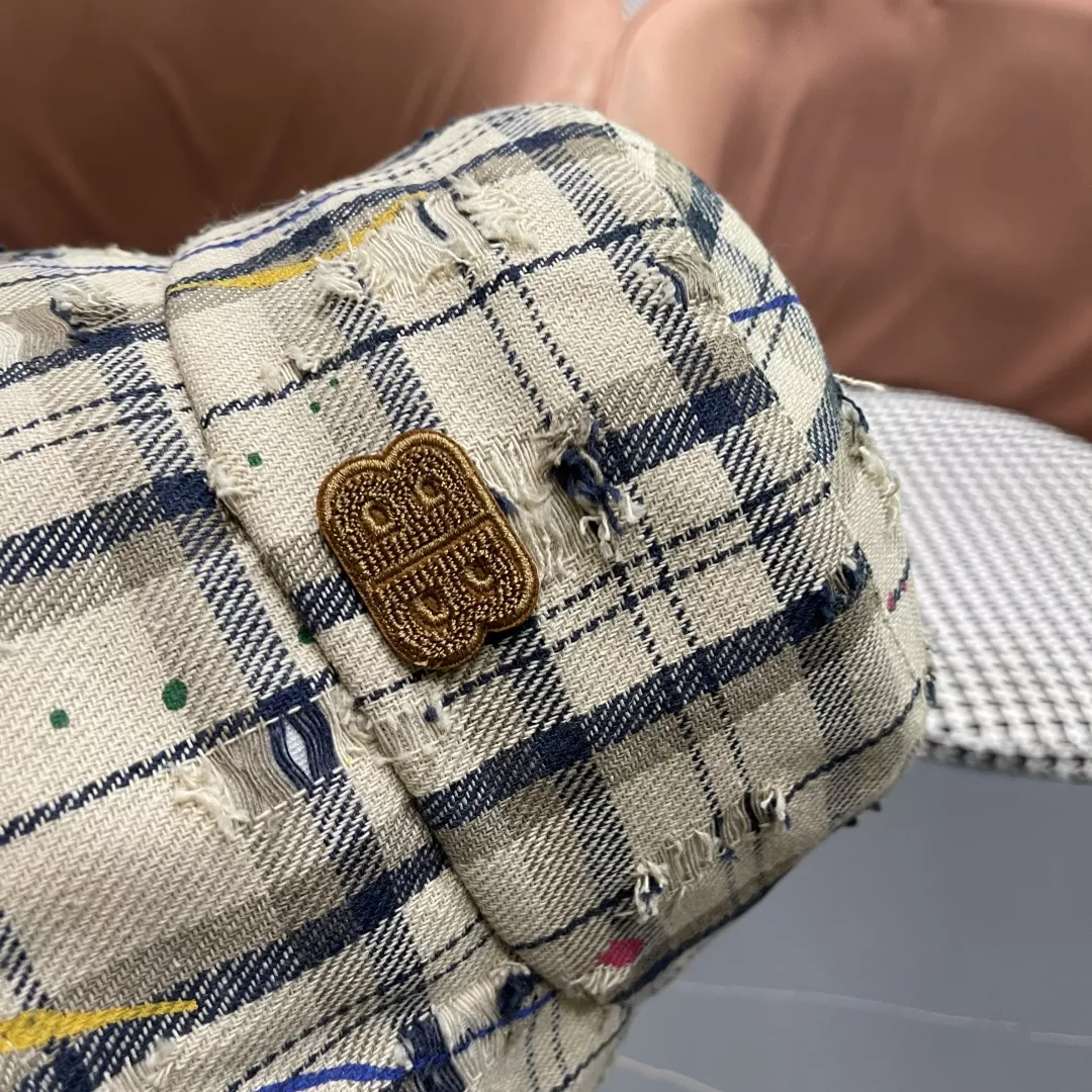 Balenciaga Caps Cozy 6494