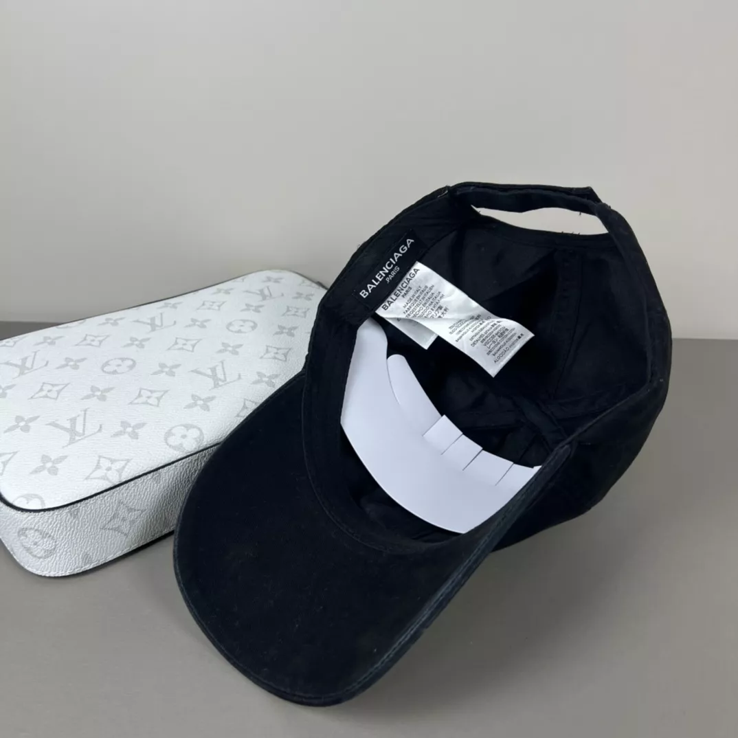 Balenciaga Caps Durable 4442