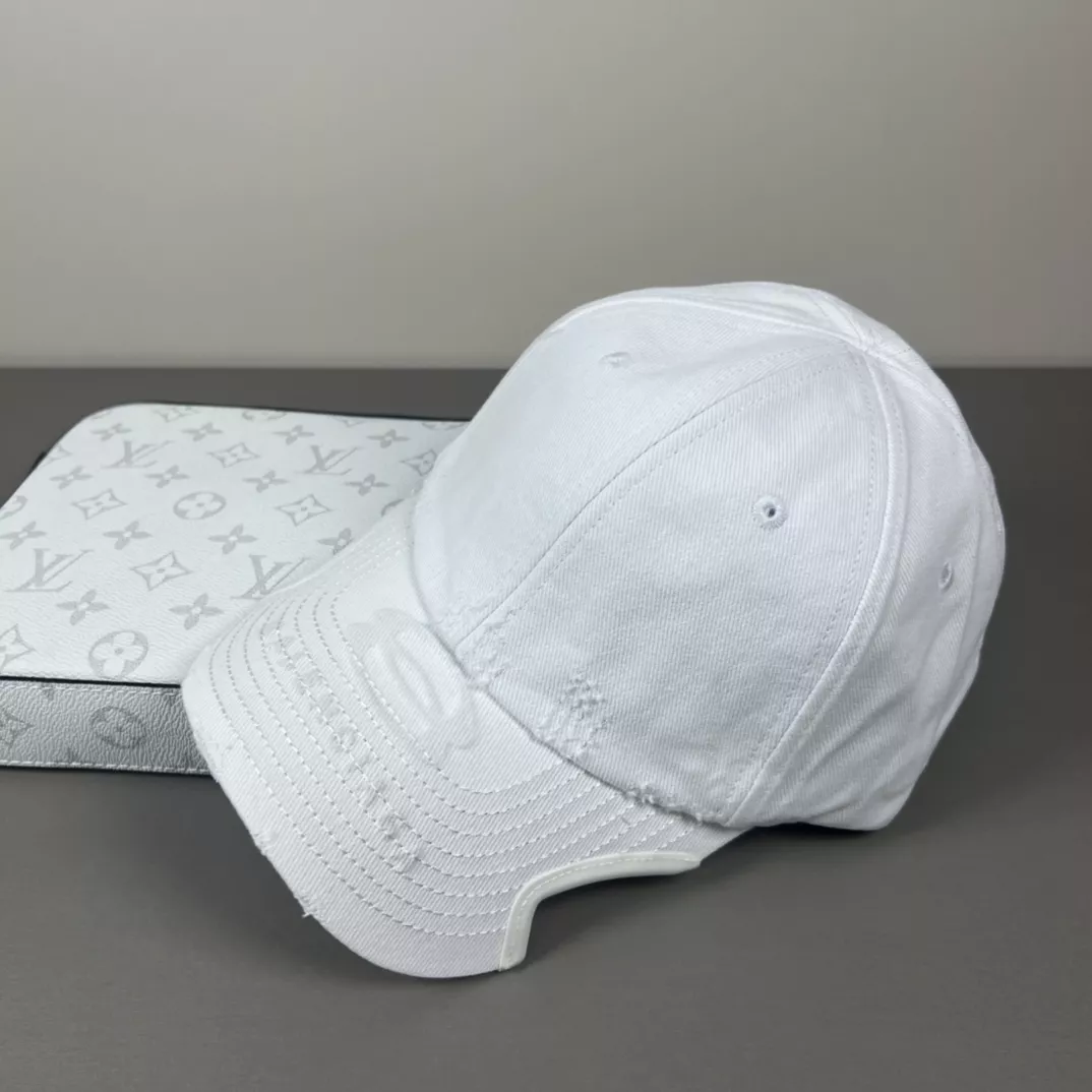 Balenciaga Caps EasyMatch 1411