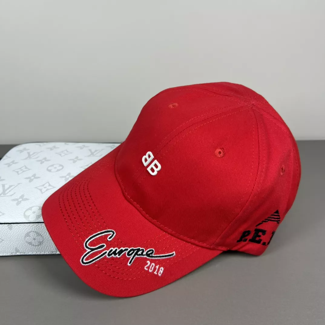Balenciaga Caps EasyMatch 2961
