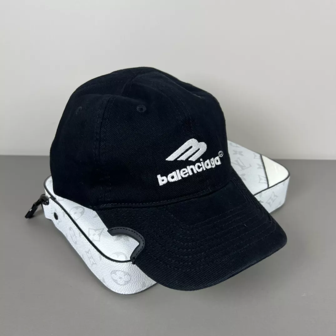 Balenciaga Caps EasyMatch 8076