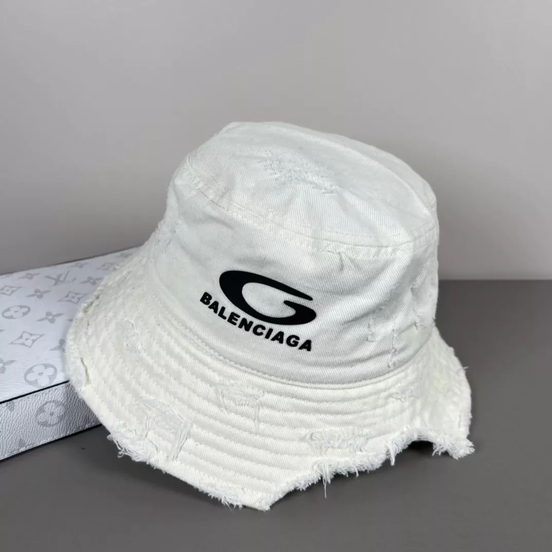 Balenciaga Caps EasyMatch 9850