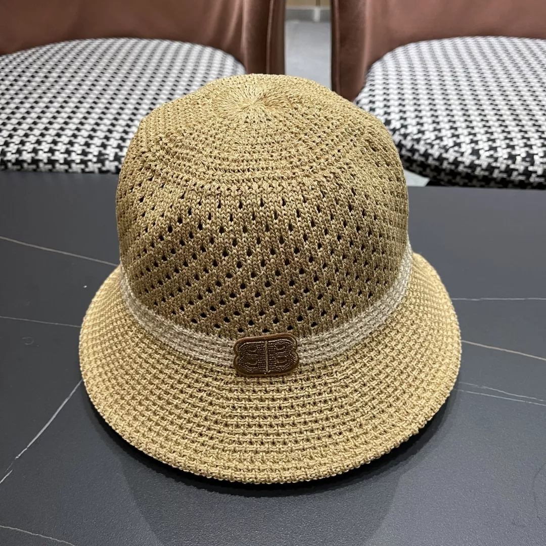 Balenciaga Caps Efficient 2488