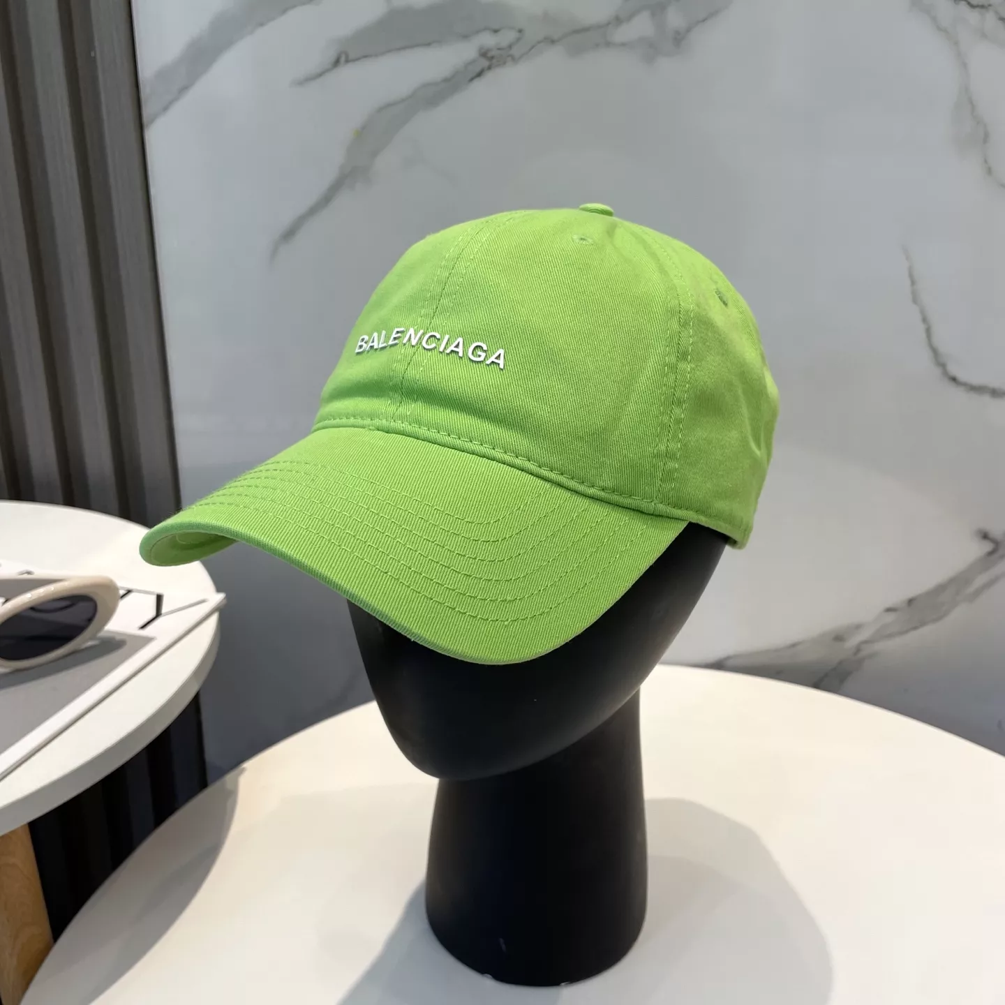 Balenciaga Caps EyeCatching 1643