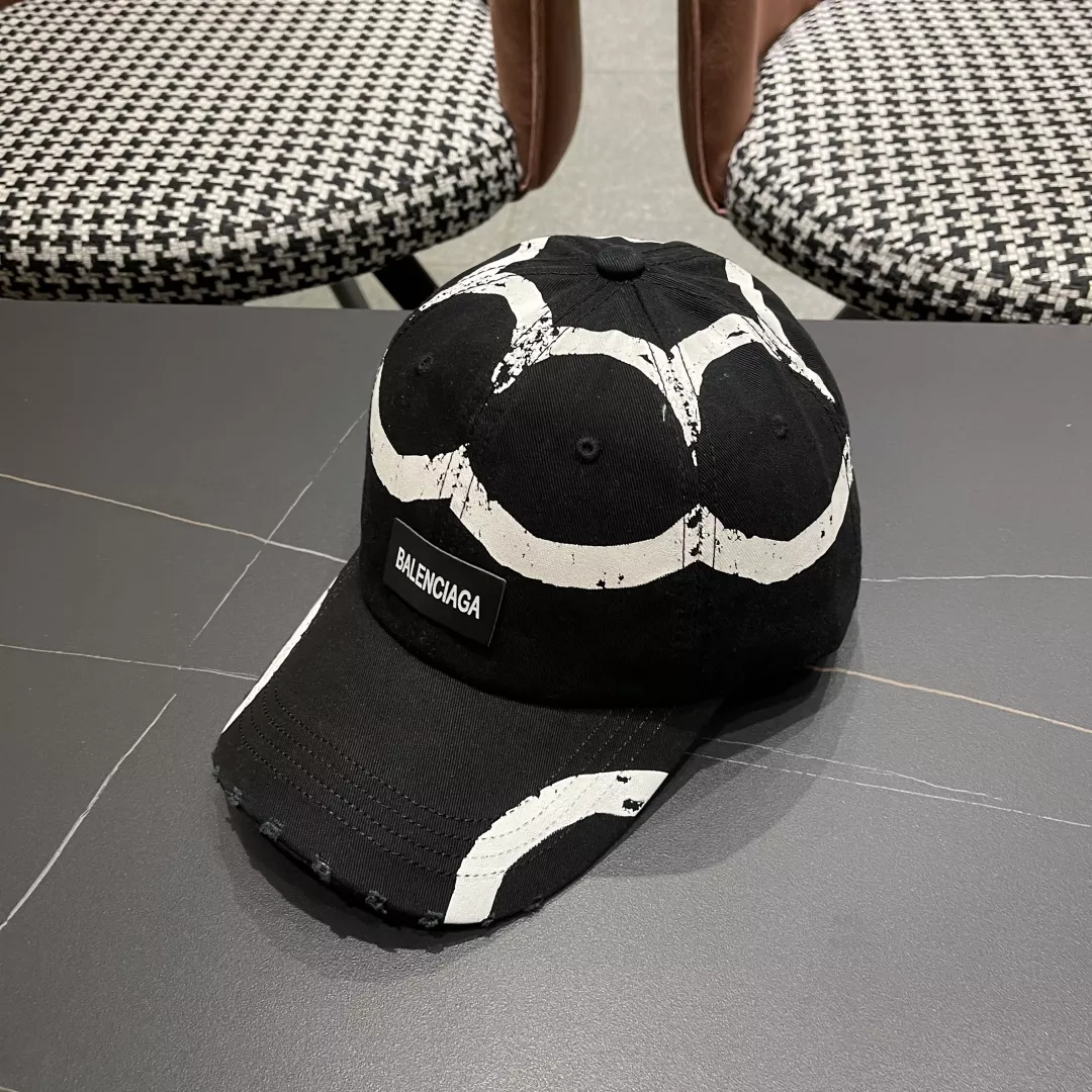 Balenciaga Caps EyeCatching 2667
