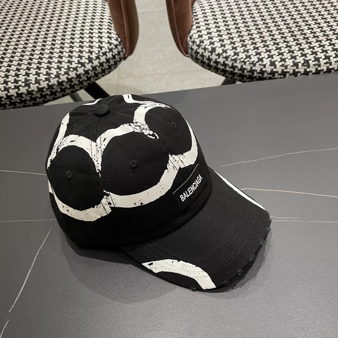 Balenciaga Caps EyeCatching 2667