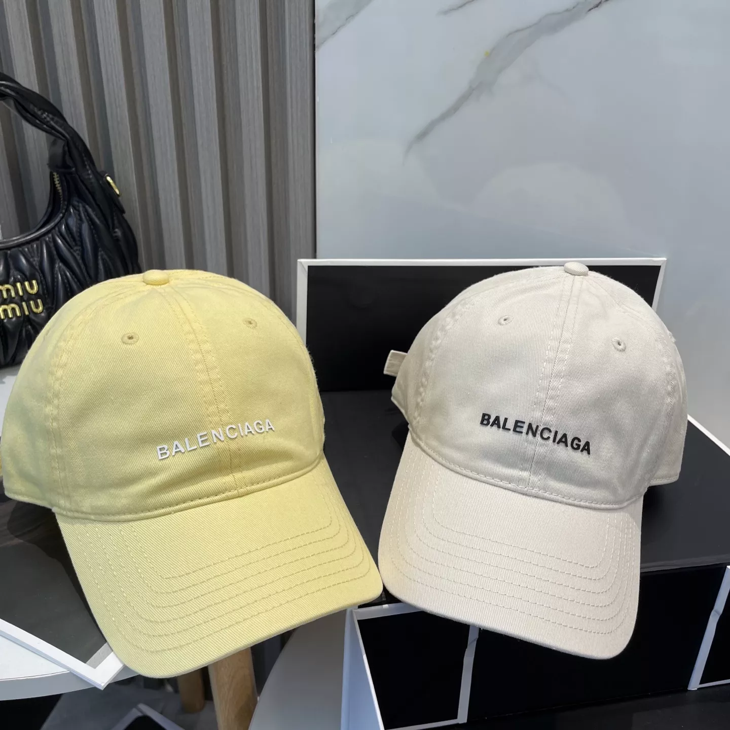 Balenciaga Caps Functional 1425